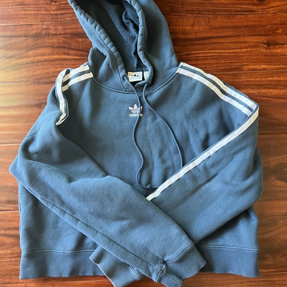 Adidas Sweatshirt